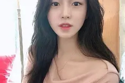 王鹤棣自曝被孤立！沈月晒聊天截图扭转舆论王鹤棣黑历史被扒光